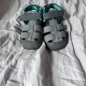 See Kai Run Wilder Gray and Green Sandals Size 8